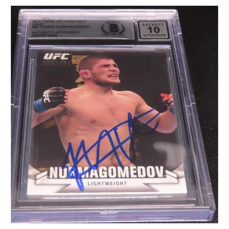 Khabib Nurmagomedov signed 2013 Topps UFC Knockout Gold #94