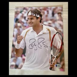 Roger Federer signed 8x10, white kit